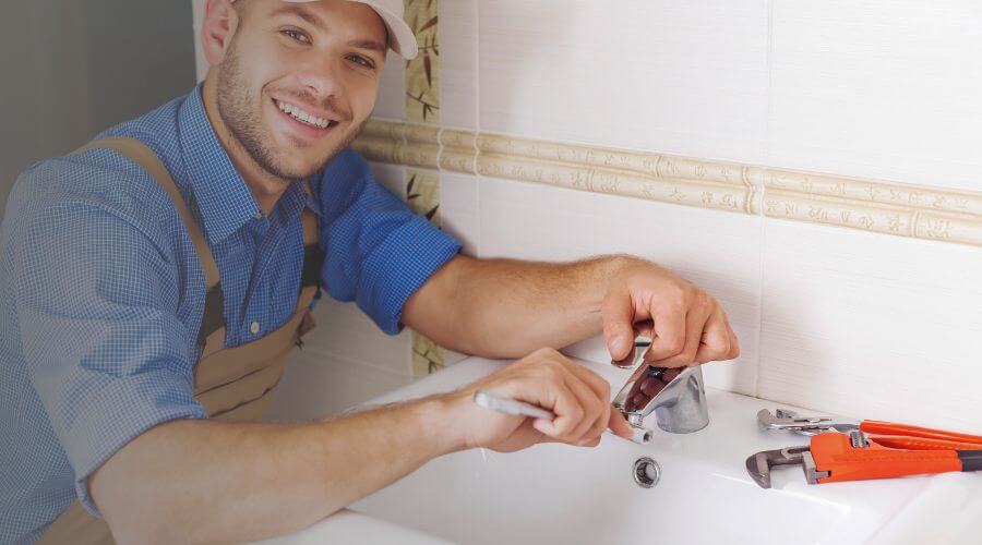 Handle or spout repair in Farwell, MI